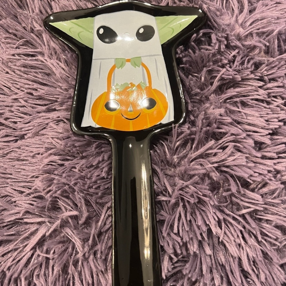 Star Wars Yoda Halloween spoon rest
